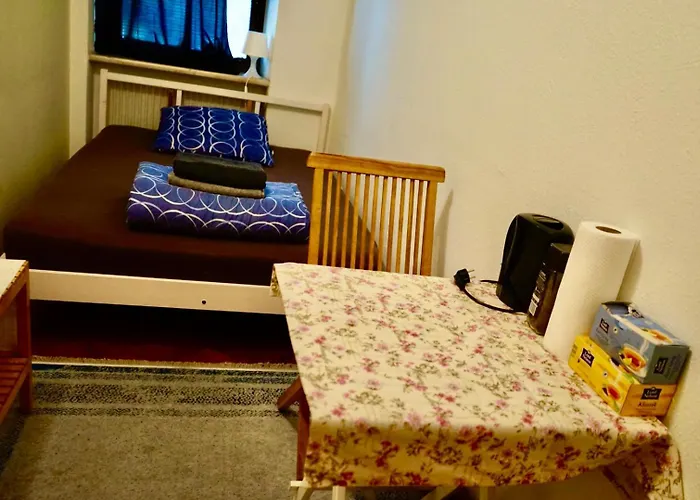 Hostel U6 Schofwrk